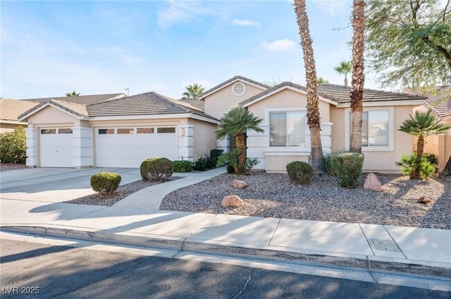 property at 2267 Alanhurst Dr