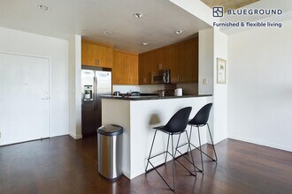 288 3rd St, Unit FL4-ID1552 in Oakland, CA - Building Photo - Building Photo
