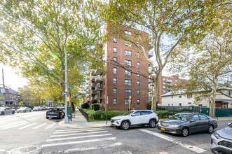 225 Avenue T in Brooklyn, NY - Building Photo - Building Photo