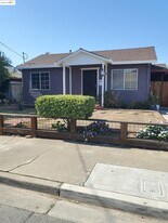 35 E 16th St in Antioch, CA - Building Photo
