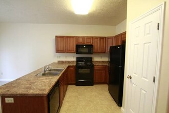 176 N 1450 W in Pleasant Grove, UT - Building Photo - Building Photo