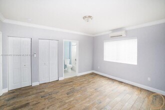 53 NE 49th St in Miami, FL - Building Photo - Building Photo