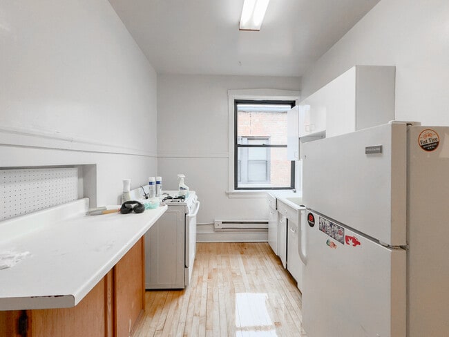 1320 Oak Ave in Evanston, IL - Building Photo - Building Photo