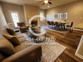 1843 Broad River Rd in Atlanta, GA - Building Photo - Building Photo