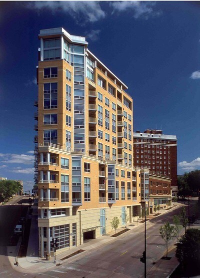 Capitol Point Penthouse in Madison, WI - Building Photo - Building Photo