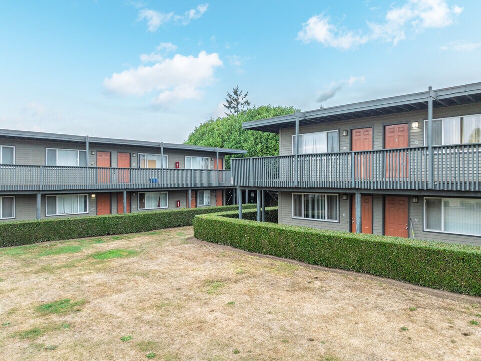 Sierra Meadows II in Auburn, WA - Building Photo