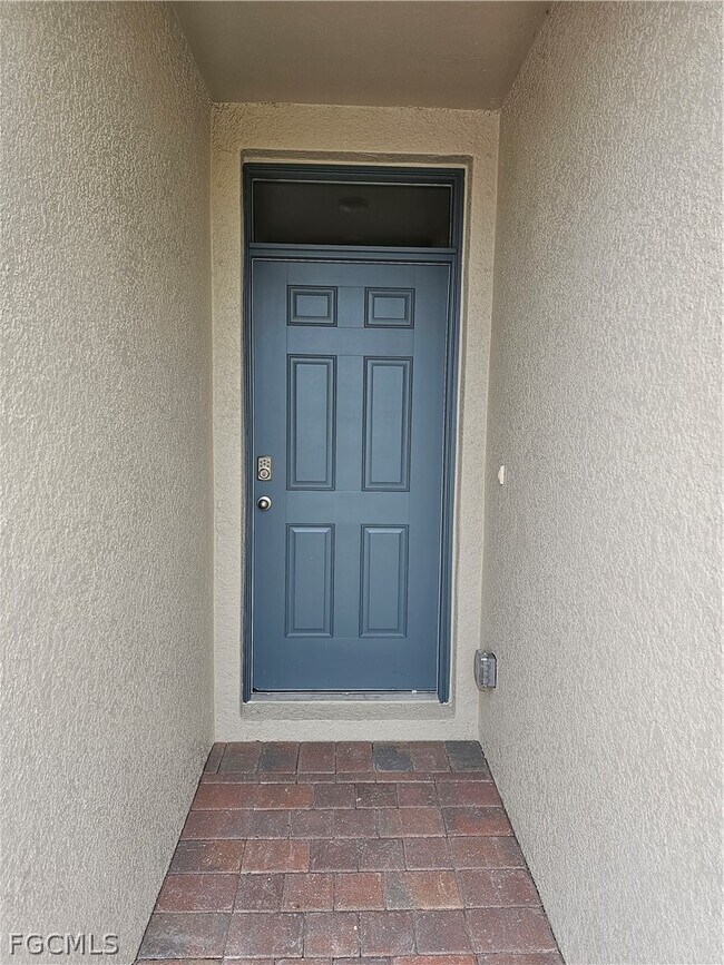 336 NW 15th Terrace in Cape Coral, FL - Building Photo - Building Photo