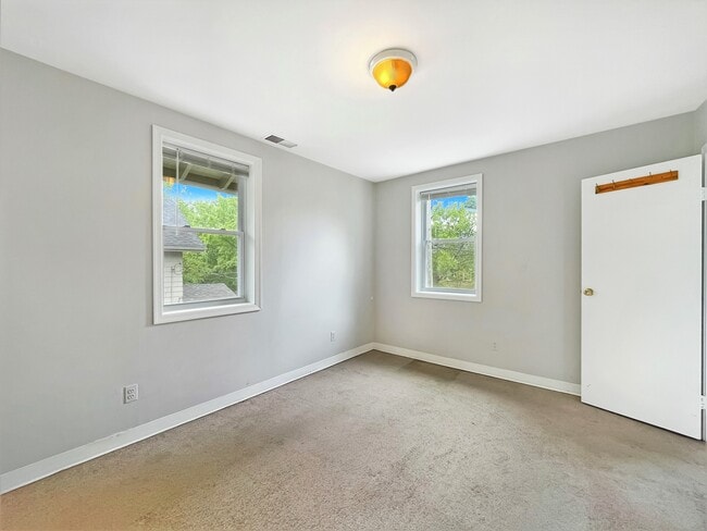 property at 1955 N Cleveland St