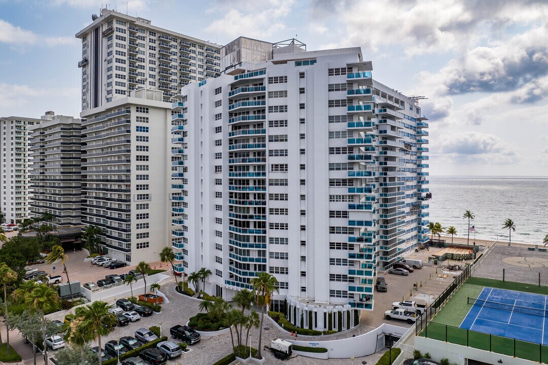 Commodore Condominium in Fort Lauderdale, FL - Building Photo