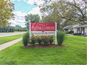 Sterling Commons in Sterling Heights, MI - Building Photo - Building Photo