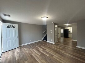 1200 E Madison St in Baltimore, MD - Building Photo