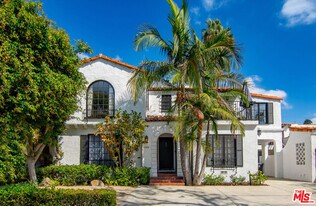 6329 W 6th St in Los Angeles, CA - Building Photo