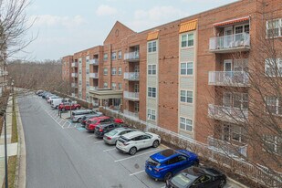 Condos at the Ridge in Owings Mills, MD - Building Photo