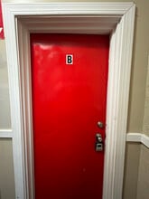 4002 Oakford Ave, Unit B in Baltimore, MD - Foto de edificio - Building Photo