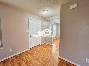 947 Shoal Creek Trail, Unit B in Chesapeake, VA - Building Photo - Building Photo
