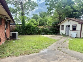 5218 Canterway Dr in Houston, TX - Building Photo - Building Photo
