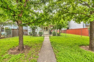 4517 Depew Ave in Austin, TX - Building Photo - Building Photo