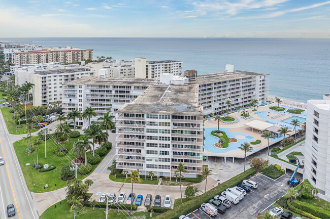 The Barclay in Palm Beach, FL - Building Photo - Building Photo