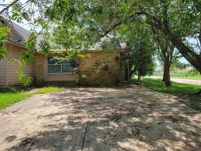 property at 17423 Ranch Country Rd