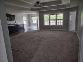 310 Old Snap Dragon Ct in Jacksonville, NC - Building Photo - Building Photo