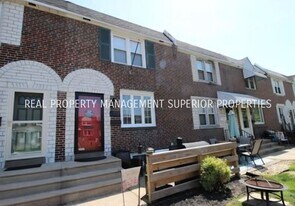 928 Maple Ave in Glenolden, PA - Building Photo