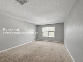 5587 Sabal Dr in St. Cloud, FL - Building Photo - Building Photo