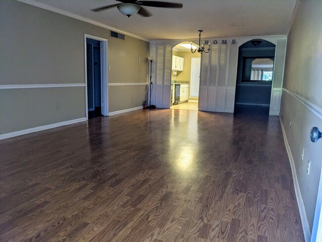 10442 Jefferson Hwy in Baton Rouge, LA - Building Photo - Building Photo