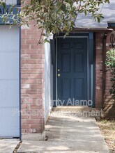11418 Cedar Park in San Antonio, TX - Building Photo - Building Photo