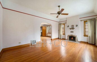 222 Ash St. in Denver, CO - Foto de edificio - Building Photo