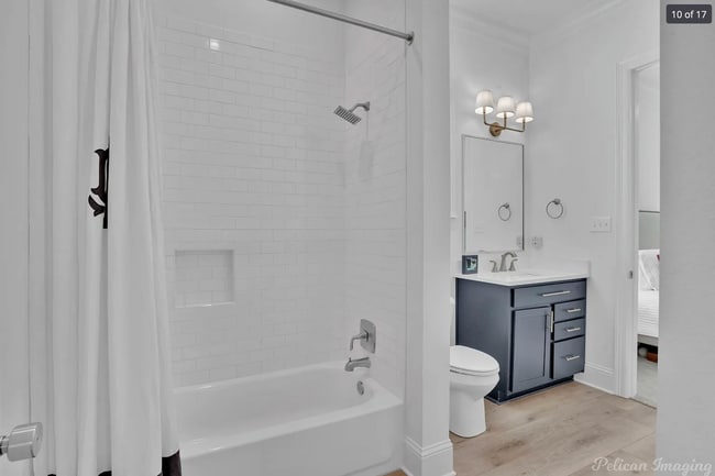 property at 2061 Woodberry Ave