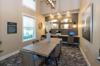 Vantage at Loveland in Loveland, CO - Building Photo - Interior Photo