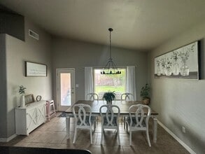 1831 Amber Dr in Carlsbad, NM - Building Photo - Building Photo