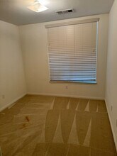 11707 Stonington St in Bakersfield, CA - Building Photo - Building Photo