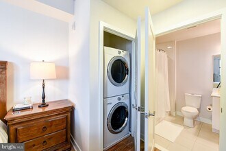 460 New York Ave NW-Unit -401 in Washington, DC - Building Photo - Building Photo