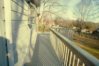 2368 Bateman Bridge Rd, Unit Our Nest Guest Home in Forest, VA - Foto de edificio - Building Photo