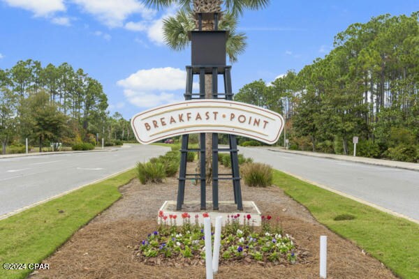 617 Breakfast Point Blvd in Panama City Beach, FL - Building Photo