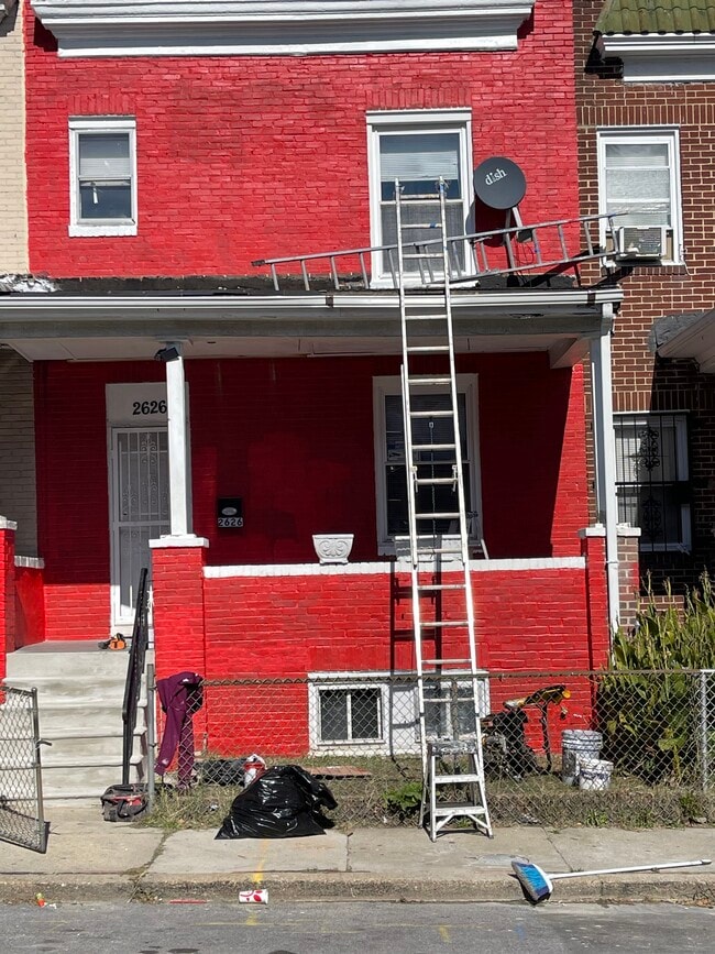 property at 2626 Lauretta Ave