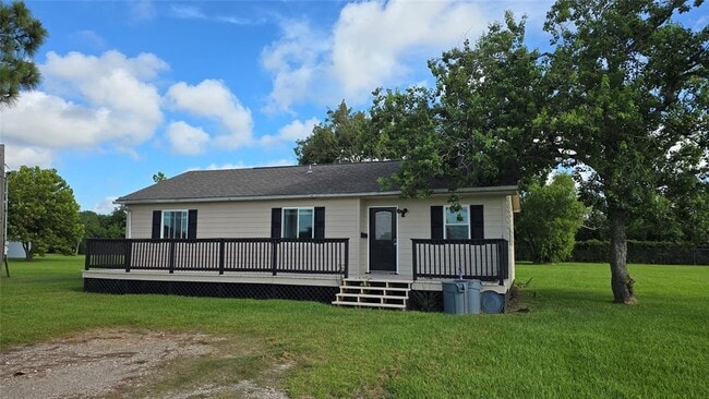 property at 2739 Lawrence Rd
