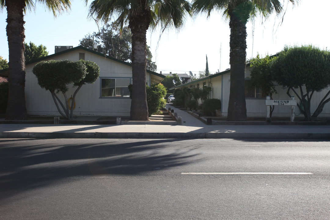 354 N L St in Dinuba, CA - Building Photo