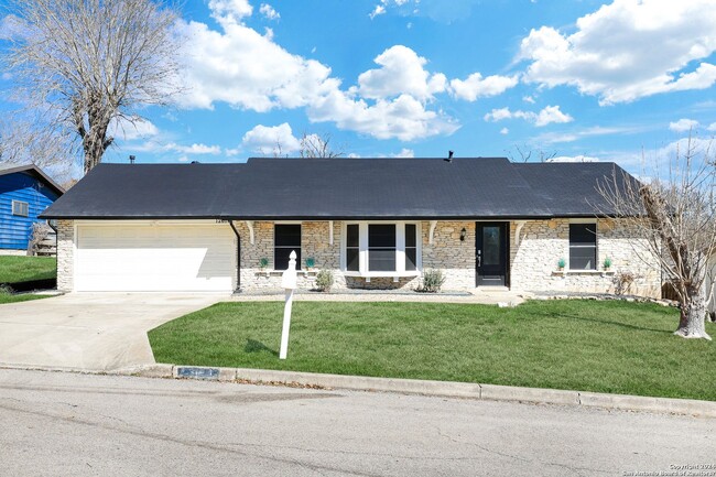property at 12614 Moss Hollow Ct