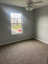 9136 Susie Dr in Union, KY - Building Photo - Building Photo