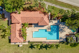 St. Andrews Palm Beach in West Palm Beach, FL - Building Photo - Building Photo