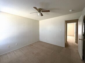 314 Creek St, Unit C in Copperas Cove, TX - Foto de edificio - Building Photo