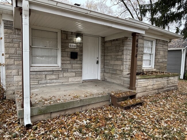 4414 Kingsley Dr in Indianapolis, IN - Building Photo - Building Photo