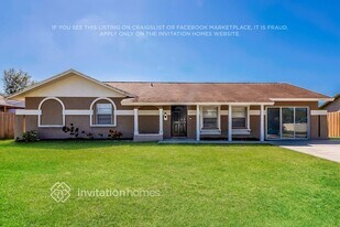 5201 35th Ave W in Bradenton, FL - Building Photo