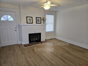 1800 E Ocean View Ave in Norfolk, VA - Building Photo - Building Photo