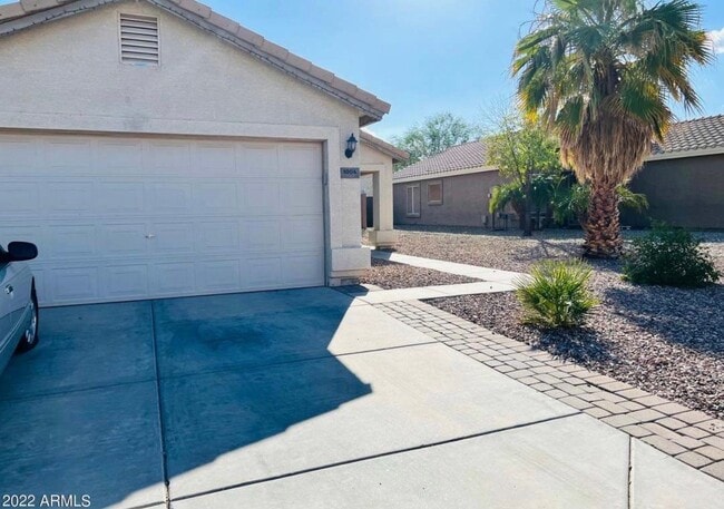 property at 1004 S 226th Ave