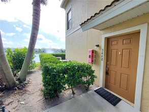 3468 Parkridge Cir in Sarasota, FL - Building Photo - Building Photo