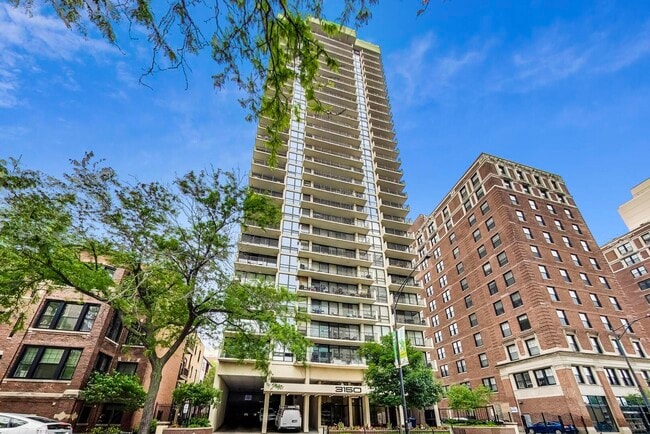 property at 3150 N Sheridan Rd