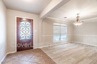 7326 Concerto Dr in San Antonio, TX - Building Photo - Building Photo